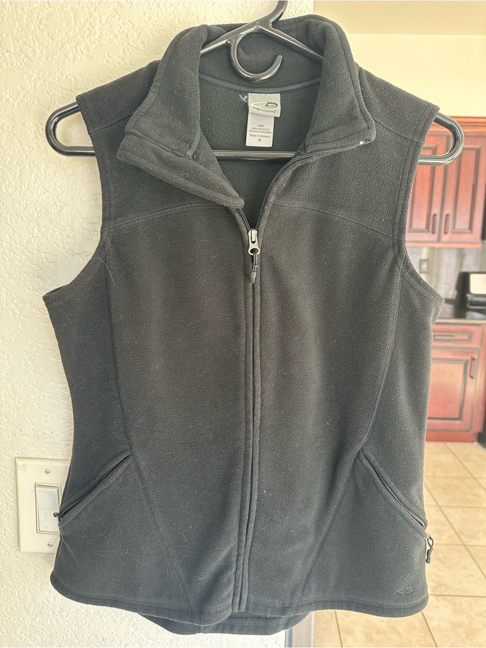 Champion Black Full-Zip Fleece Vest
